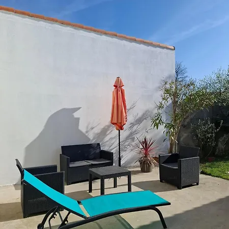 Les Passiflores - D'hotes Bed & Breakfast