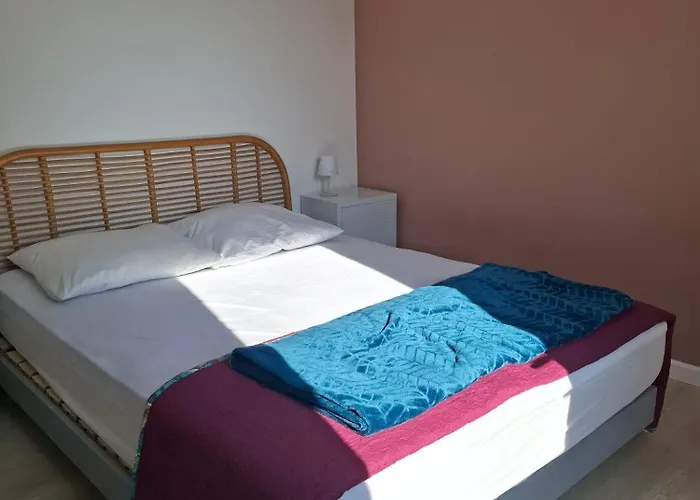 Les Passiflores - D'hotes Bed & Breakfast Pornic