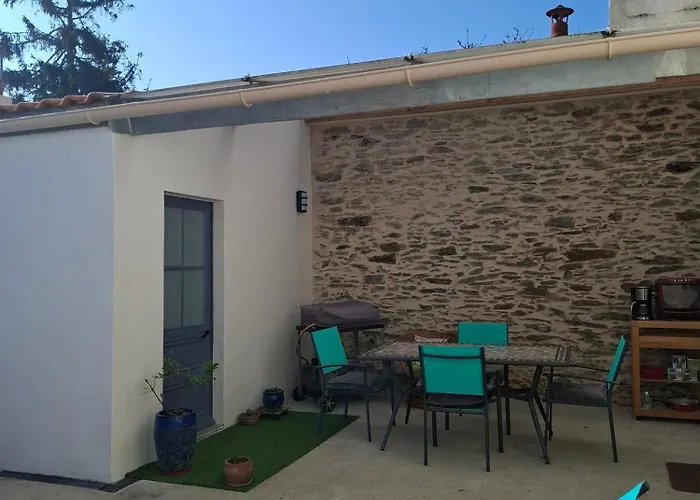 Les Passiflores - D'hotes Pornic